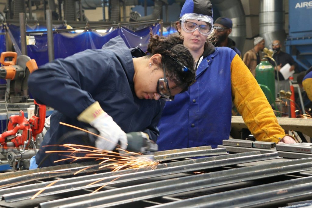 Top 5 Paid Job Training Programs the Government Runs Right Now