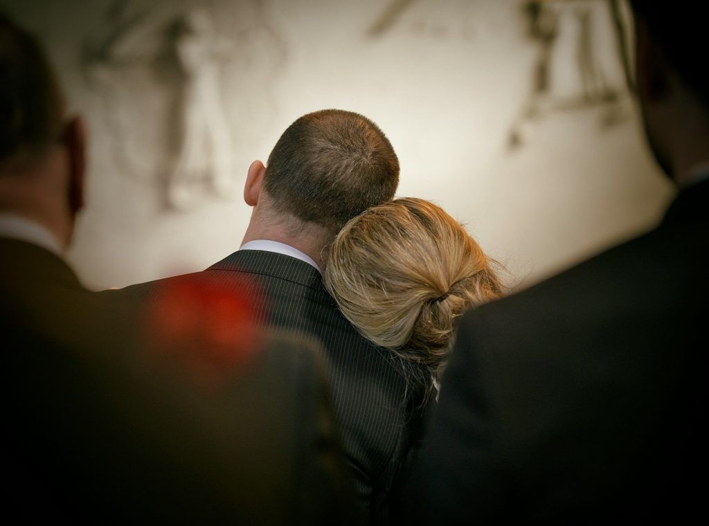 How Funeral Bills Qualify for Emergency Financial Aid